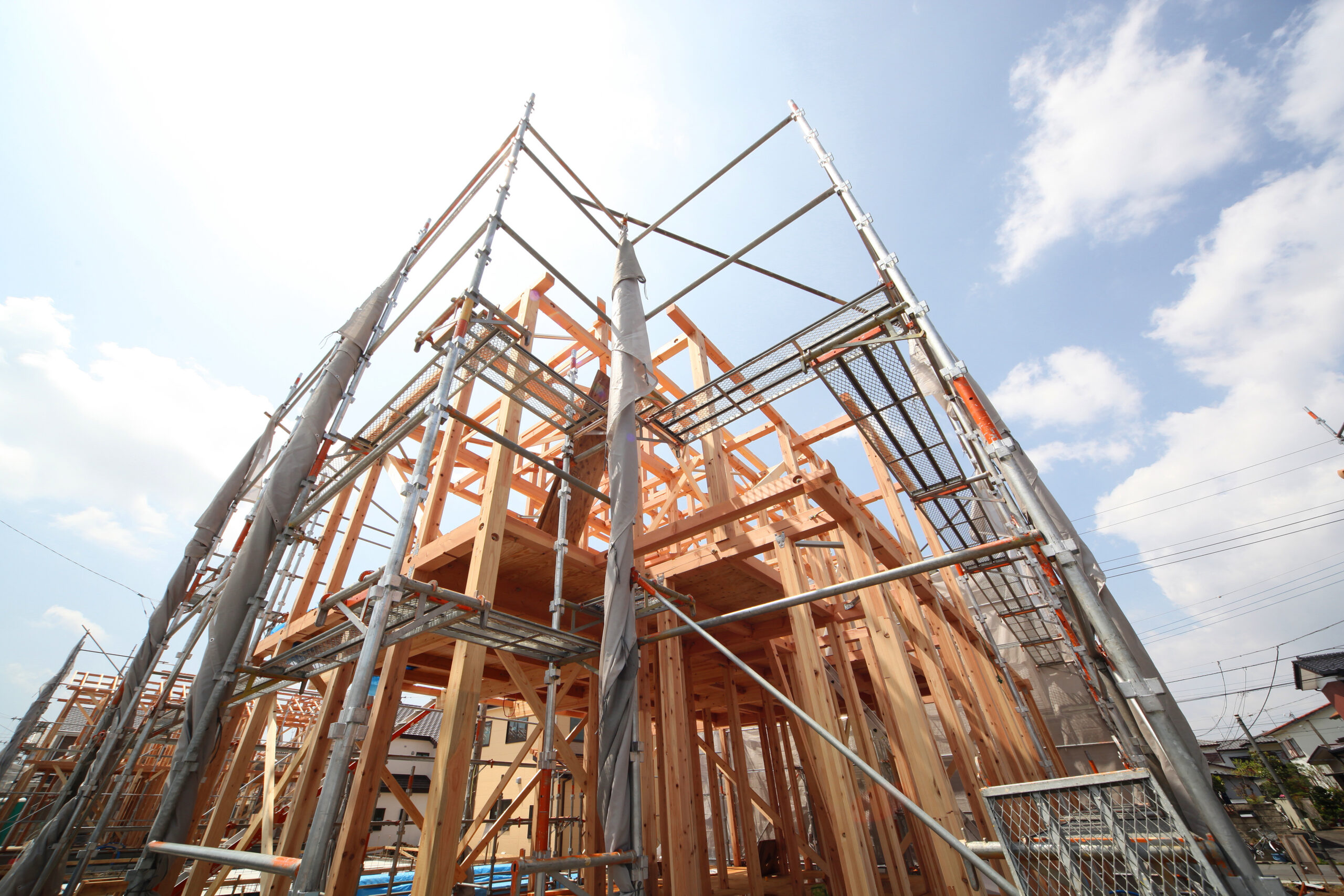 台風対策ができる家とは？雨戸がない家の備え方と千葉で安心して暮らす住まい選び｜LIVE IN STYLE