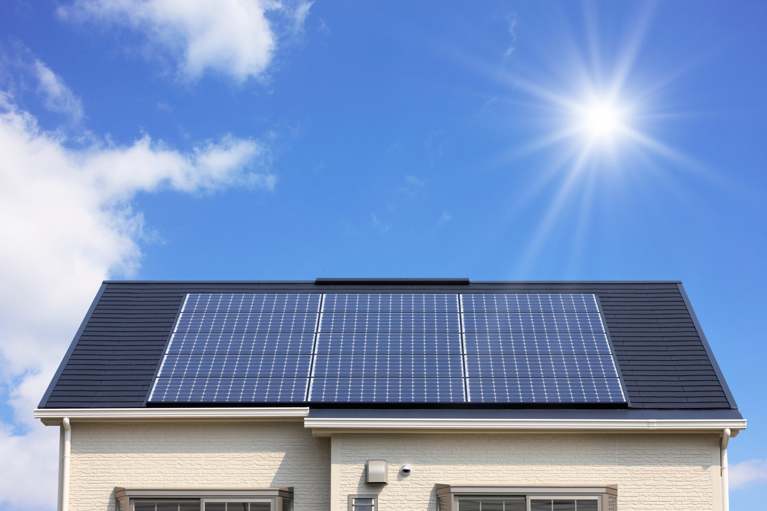 新築に太陽光は必要？義務化の真実と後悔しない判断ポイントを解説